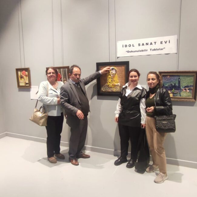 1a728ef5-4a16-4e9c-80ab-14ab5e9fcc51