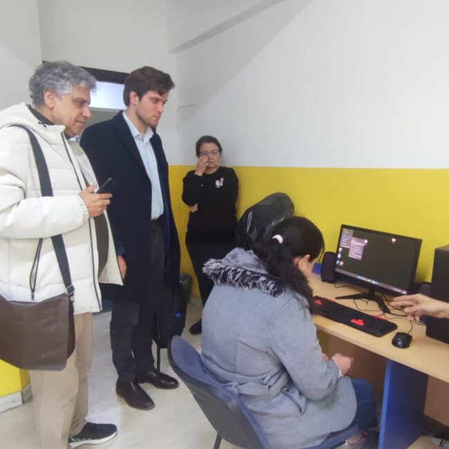 438e6069-b778-4a1b-bd5f-fde57ae6893f